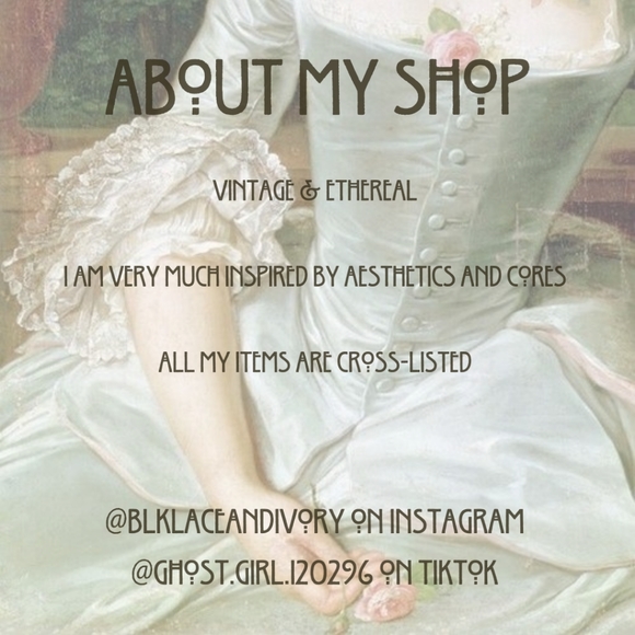 𝙲𝚕𝚘𝚜𝚎𝚝 𝙱𝚘𝚘𝚔𝚖𝚊𝚛𝚔 𝙴𝚝𝚑𝚎𝚛𝚎𝚊𝚕 𝚅𝚒𝚗𝚝𝚊𝚐𝚎 - Picture 1 of 15